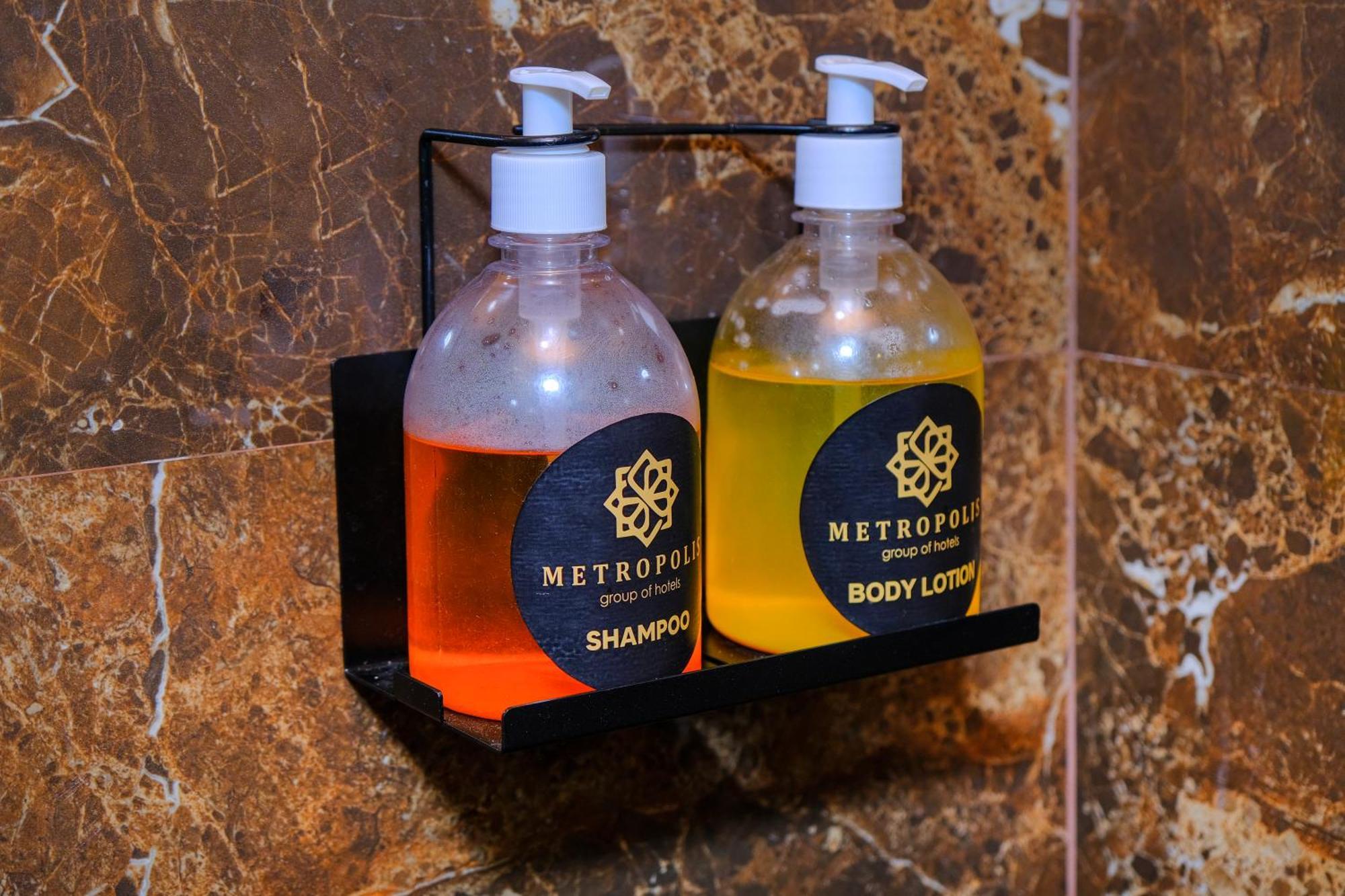 Metropolis Business Hotel パナジ エクステリア 写真
